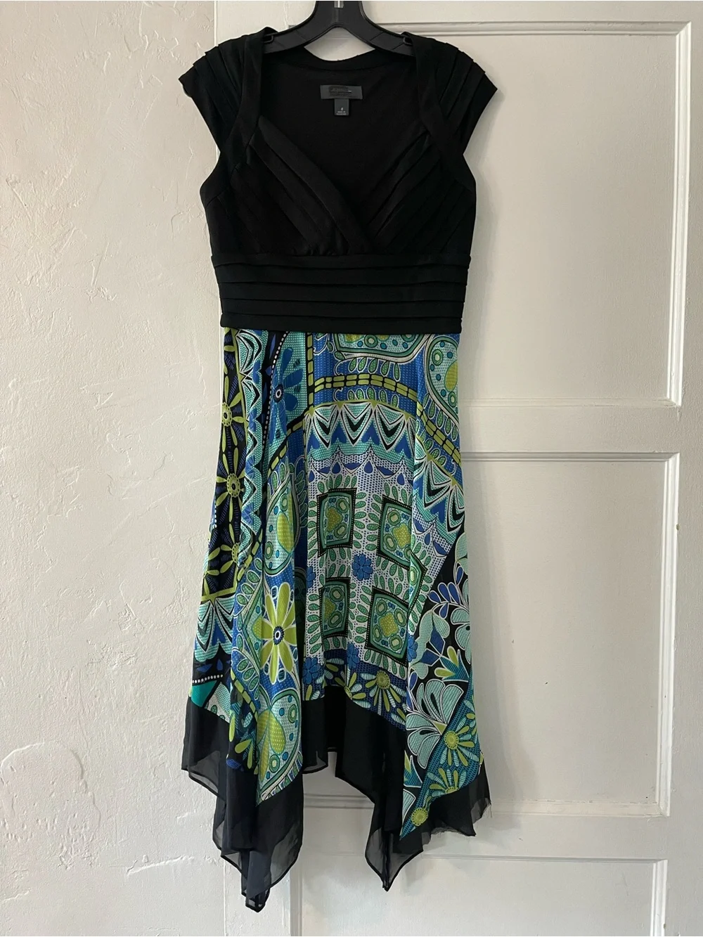 Vtg Y2K dressbarn printed asymmetrical dress